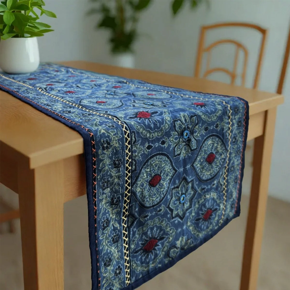 Table Runner